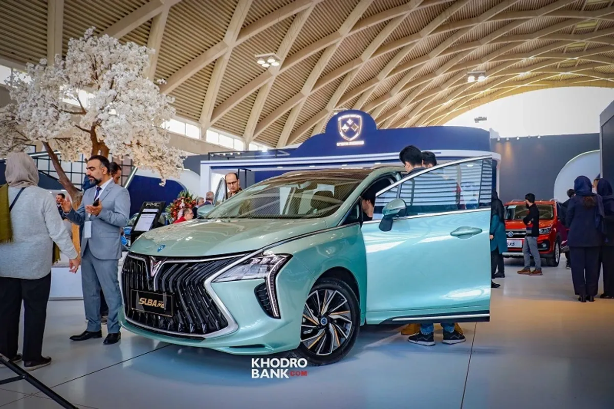 Şık ve Modern Farda Motor Ürünleri Sergisi