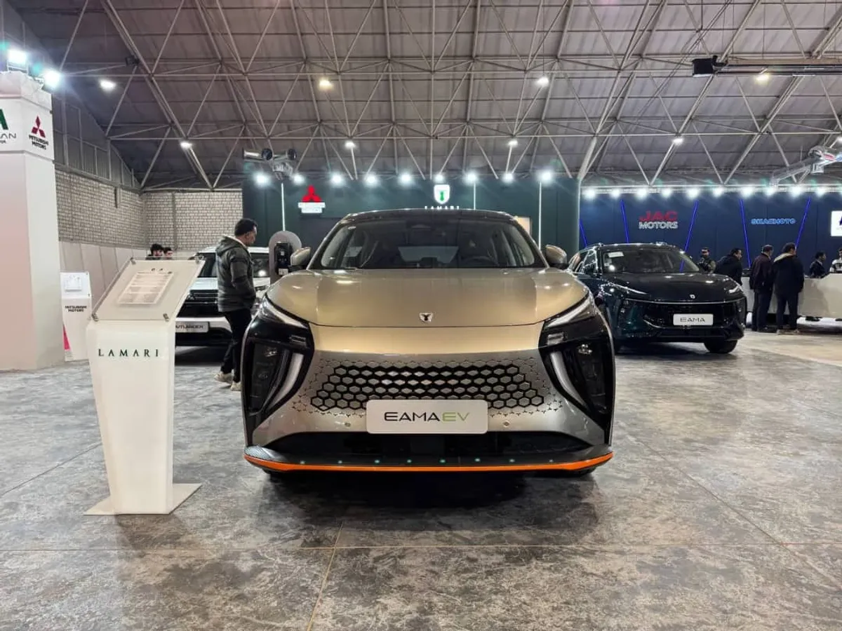 The presence of the Lamari car at the 4th Specialized Auto Exhibition in Tabriz.