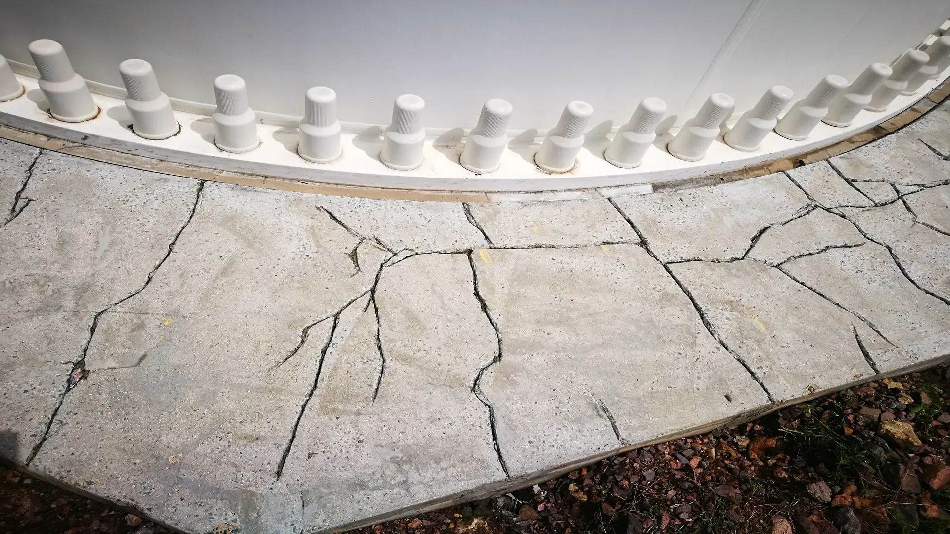Why Does Concrete Crack? The Role of Cement in Concrete Durability