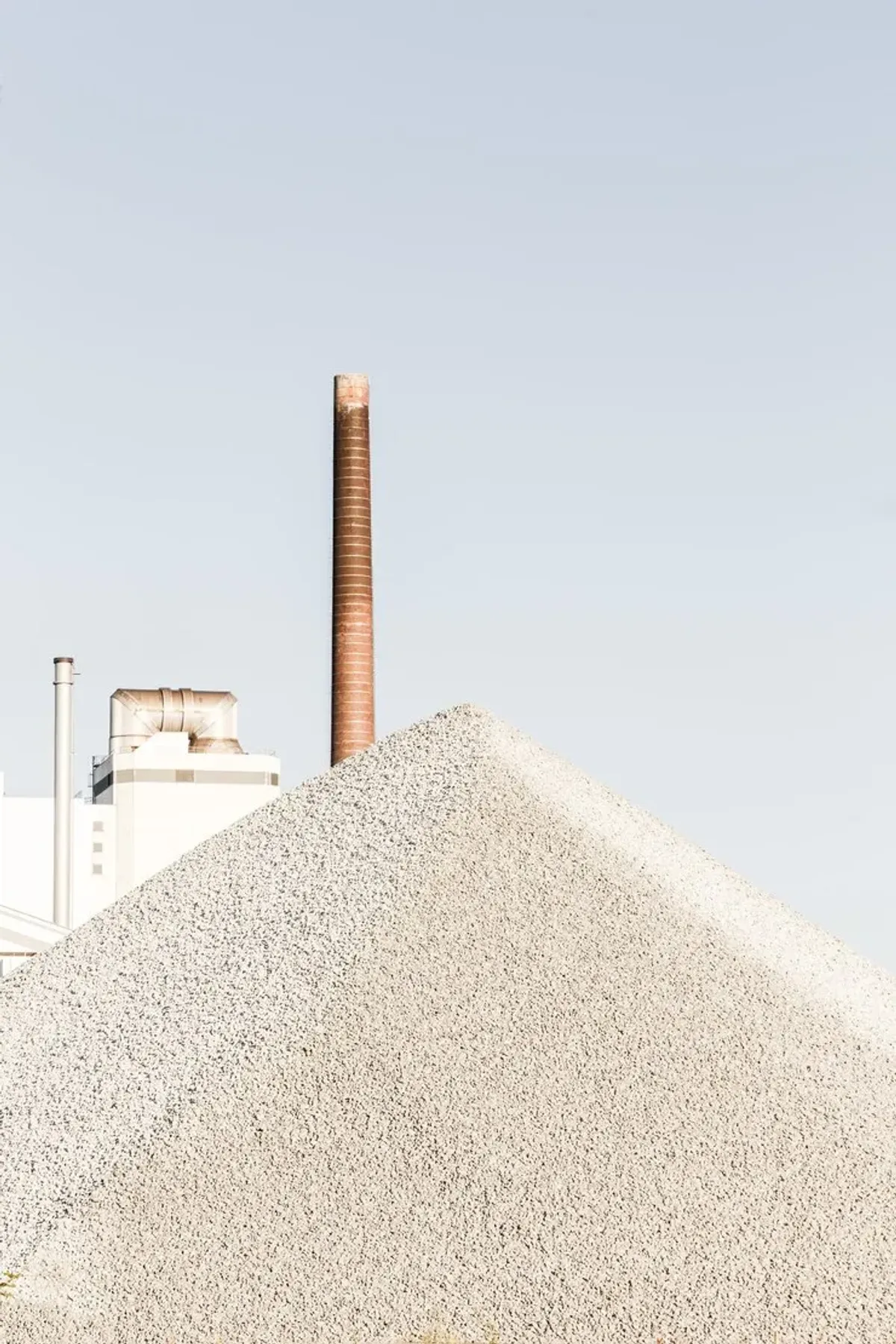 供应及批发市政和混凝土工程用标准骨料和建筑材料