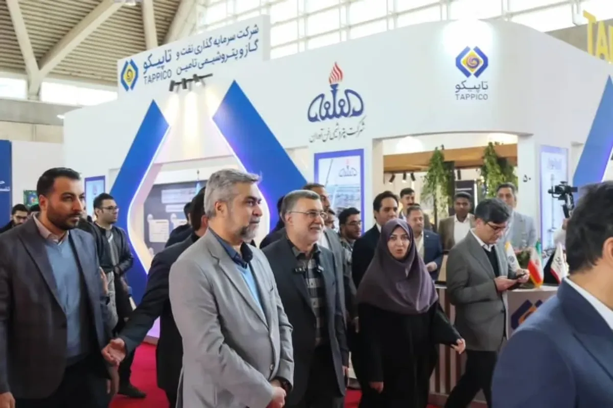 جێگری سەرۆک و بەرپرسی ڕێکخراوی پاراستنی ژینگە سەردانی کۆشکی تاپیکۆ هۆڵدینگیان کرد لە پێشانگای نێودەوڵەتی ژینگەی تاران