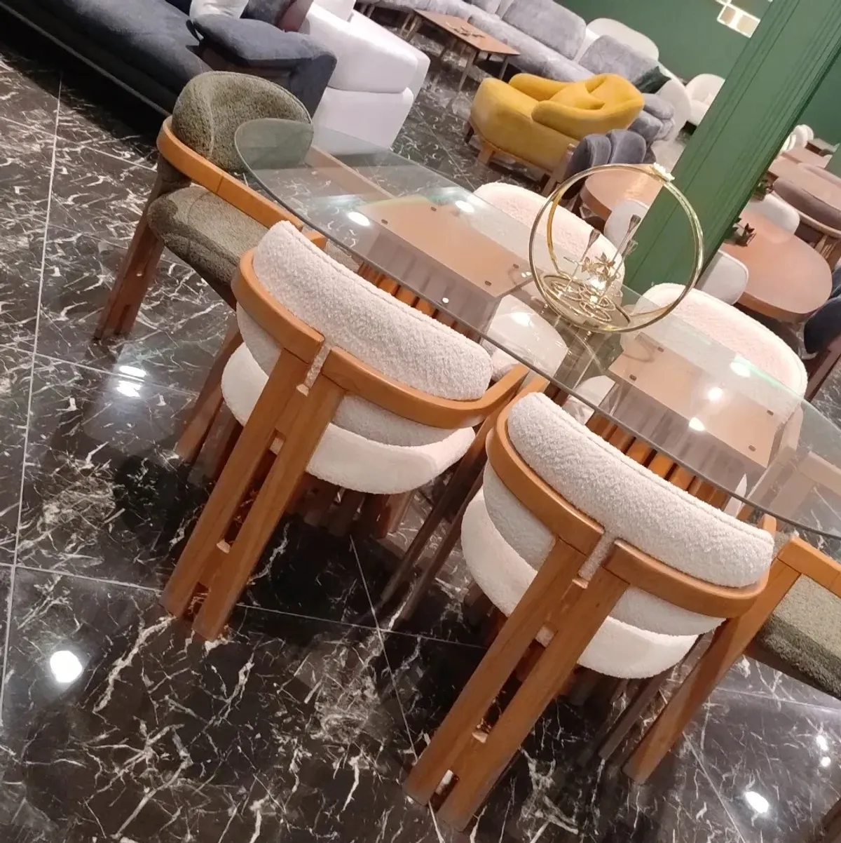 优雅实用的 MP 沙发套装