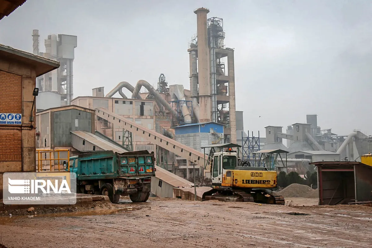 An image of the interior view of the Kurdistan Cement Factory with industrial equipment and machinery