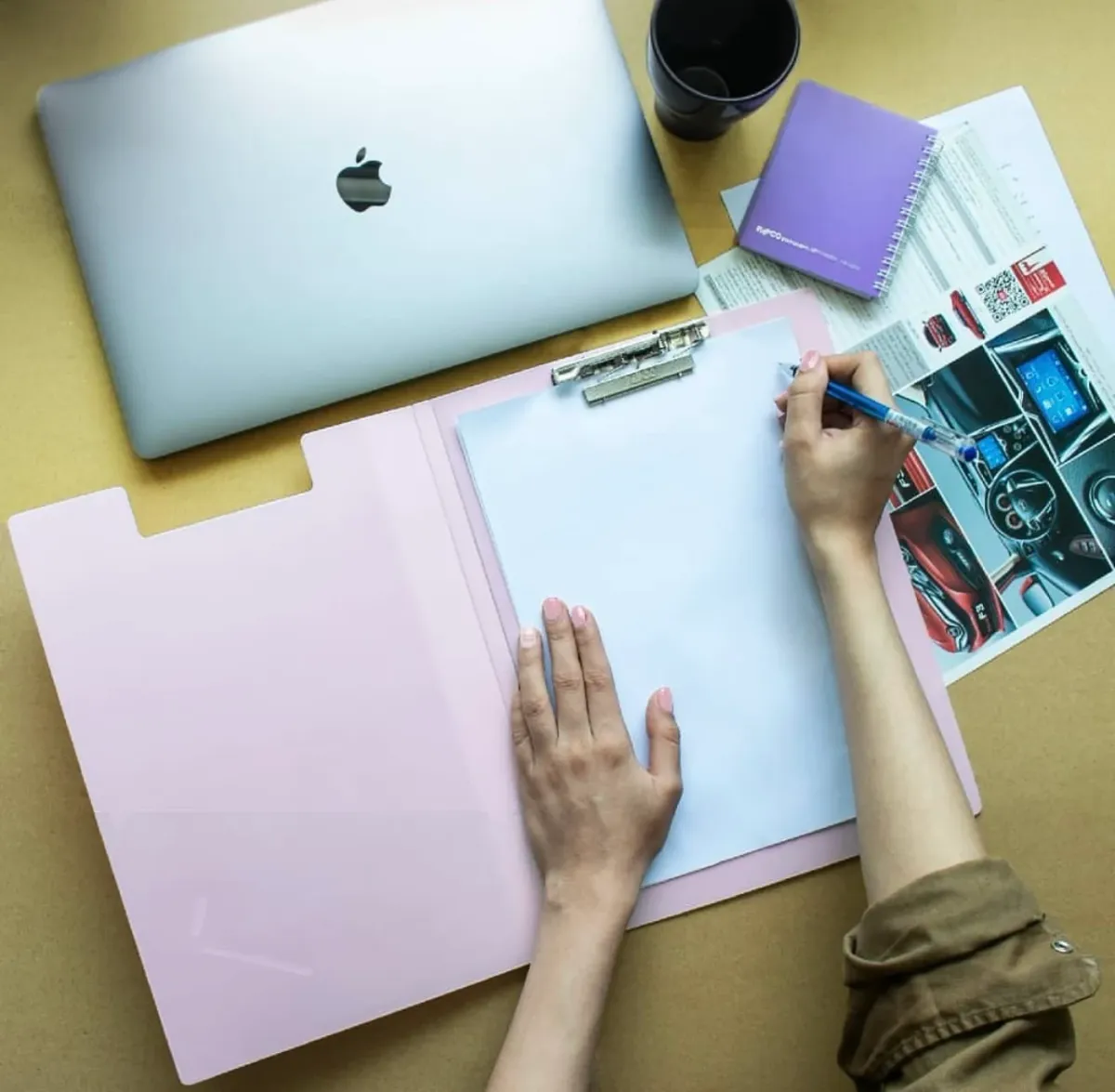 Üstün kaliteli Papco masaüstü altlığı