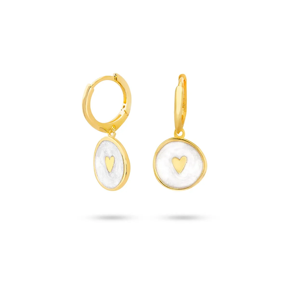 گوارەی بازنە و دڵی میناکاریی سپی ڕەزین