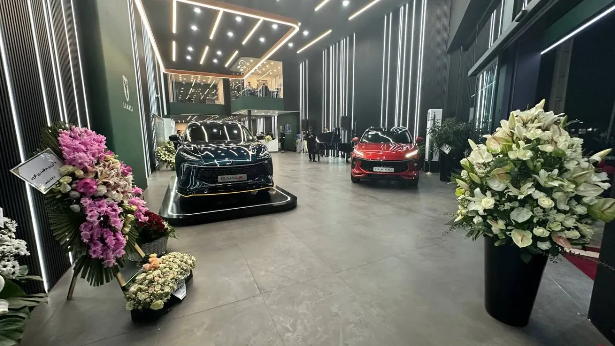 At the opening of the ninth Lamari dealership in Isfahan, the latest product of the Lamari brand, the Ema X, was showcased.