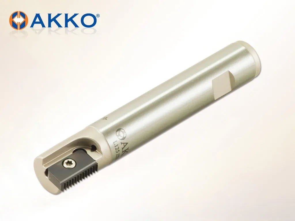 أدوات تفريز الخيوط