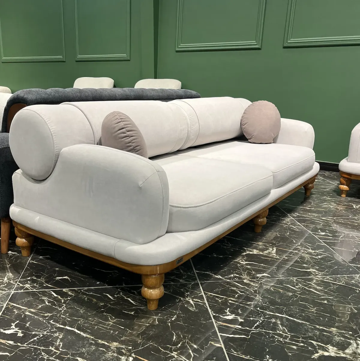 适用于现代空间的 MP 家具独特设计