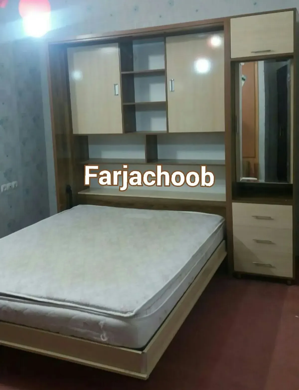 Farja Wood 现代木质边几