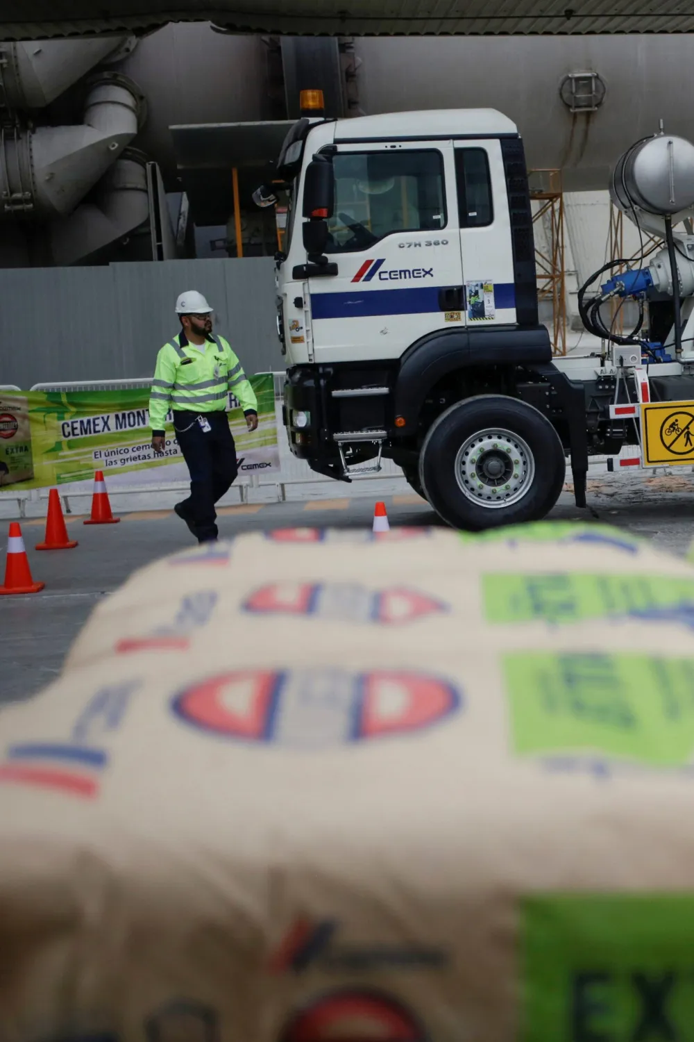 Cement transportation cost