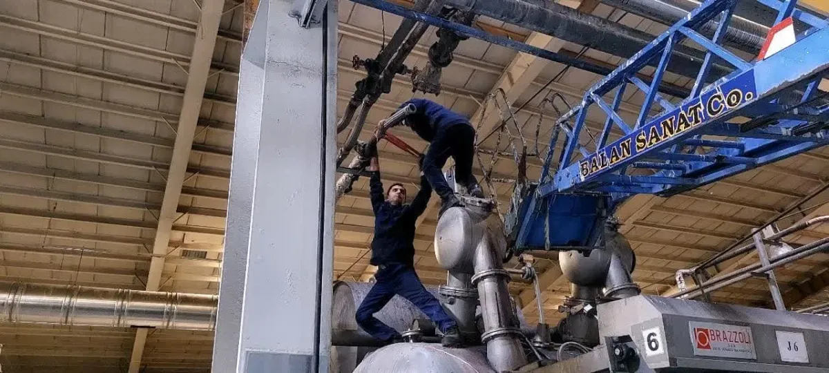 Посвящение технического и хозяйственного отдела устойчивому производству на Tejarat Dukht