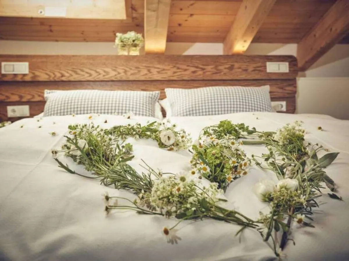 Kobra Home'dan şık gelin yatak odası takımı