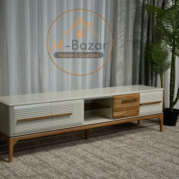 مێزی تەلەفیزیۆنی لوکا