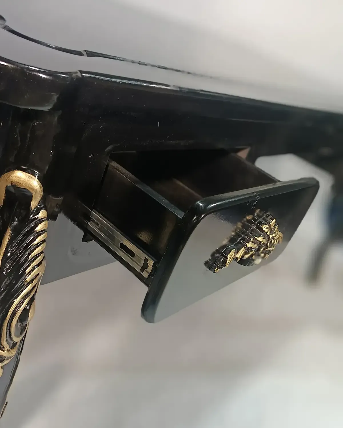 高品质黑色桌子