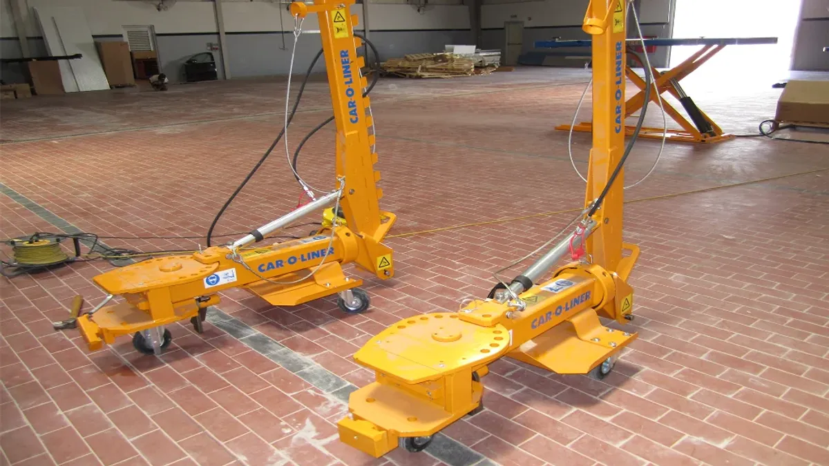 Wheel alignment machine for improved accuracy and performance in specialized auto repair shops