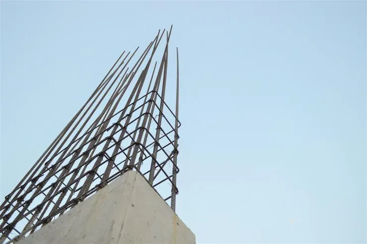 住宅与商业项目用钢筋混凝土梁选购全指南