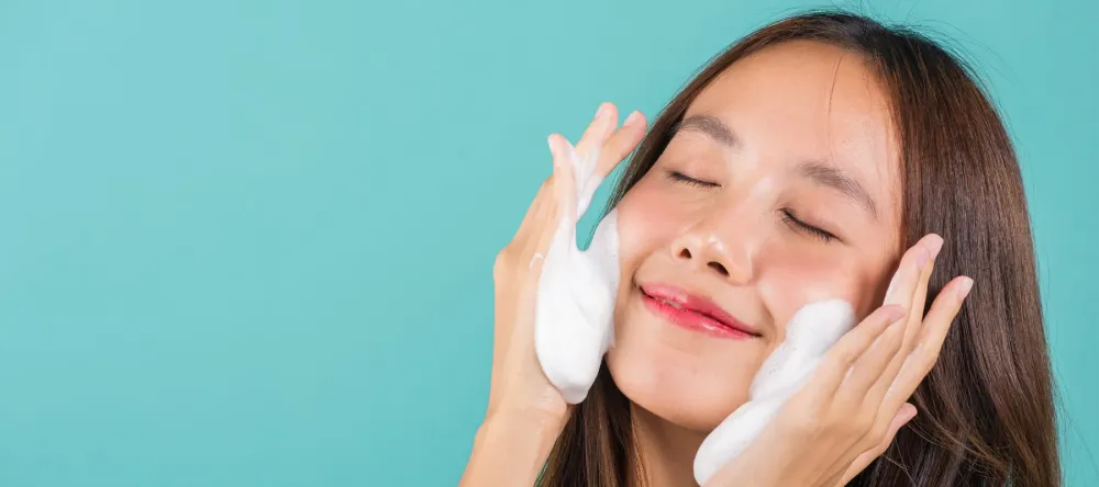 Skin Cleansing & Facial: The Complete Professional Beauty Services Guide