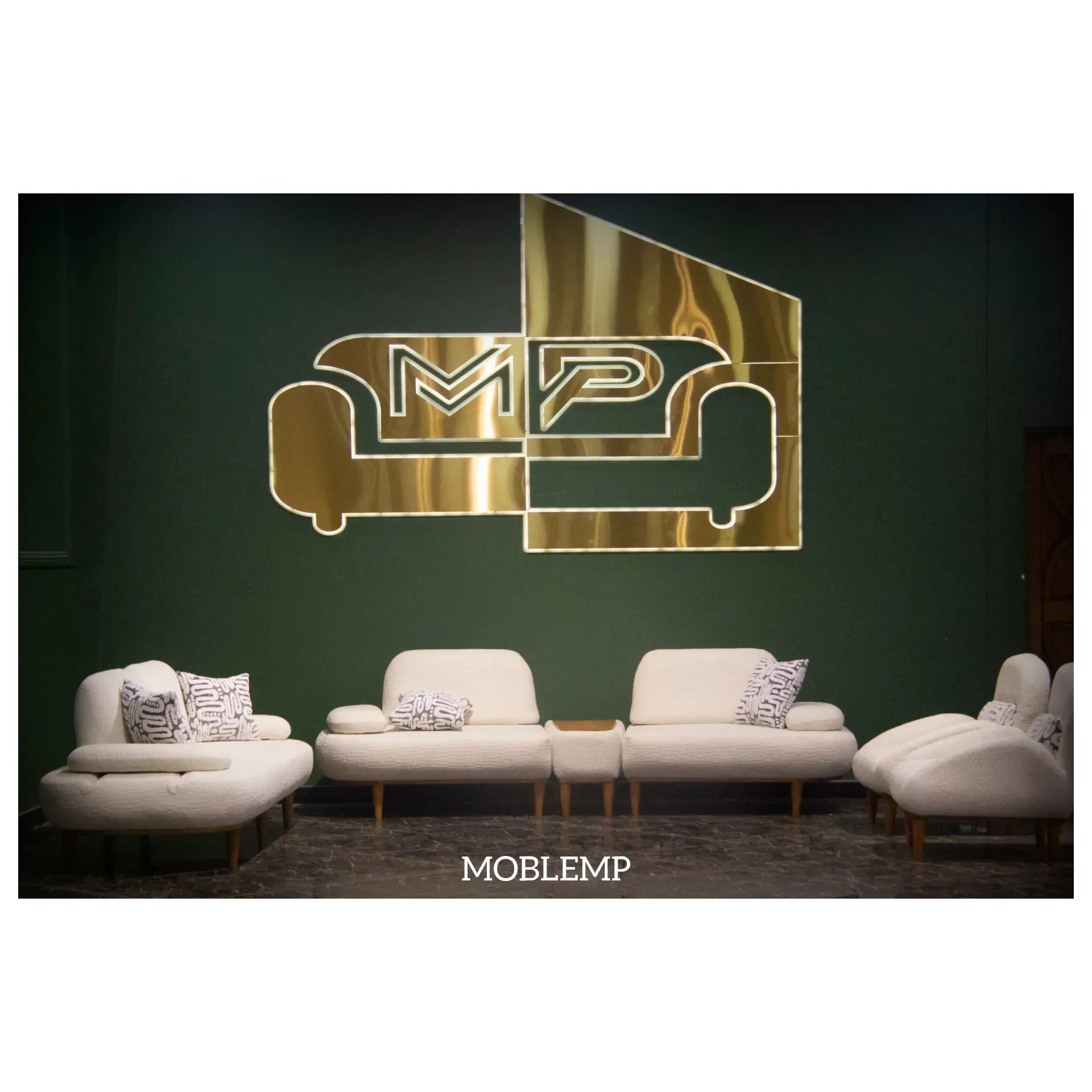 罗伊萨 8 座组合款