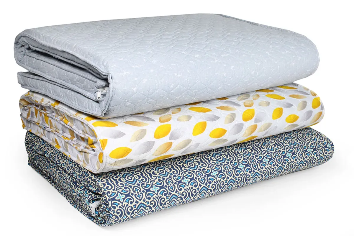 Single luxury travel mattress Lux Plus in various colors – Borujerd Textile Company.